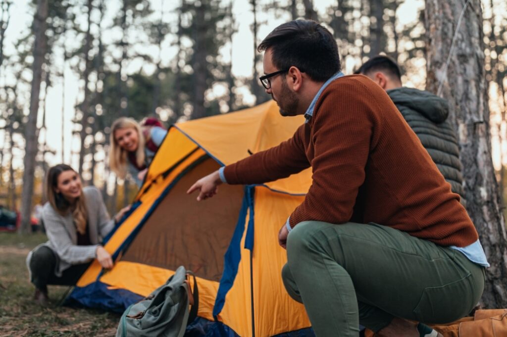 Jak przygotować się do wyprawy pod namiot z dzieckiem?